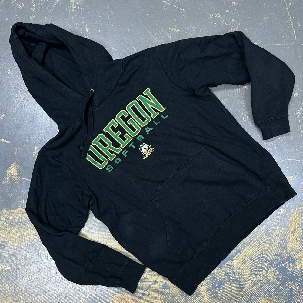 Oregon Ducks Softball Pull Over Hooded Sweater Medium NCAA Fanatics University